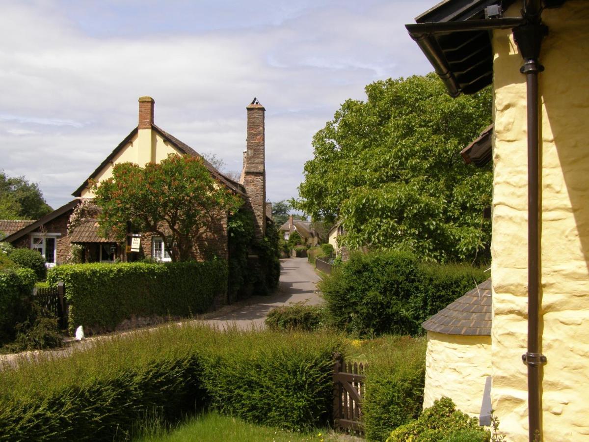 Tudor Cottage Bossington Dış mekan fotoğraf